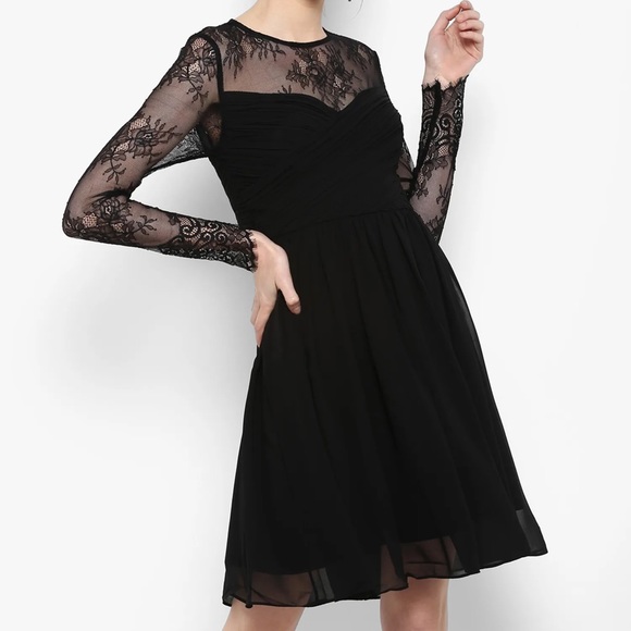 FOREVER NEW | Lilly Lace Soft Prom Dress | Black | Size 14 - Picture 8 of 16